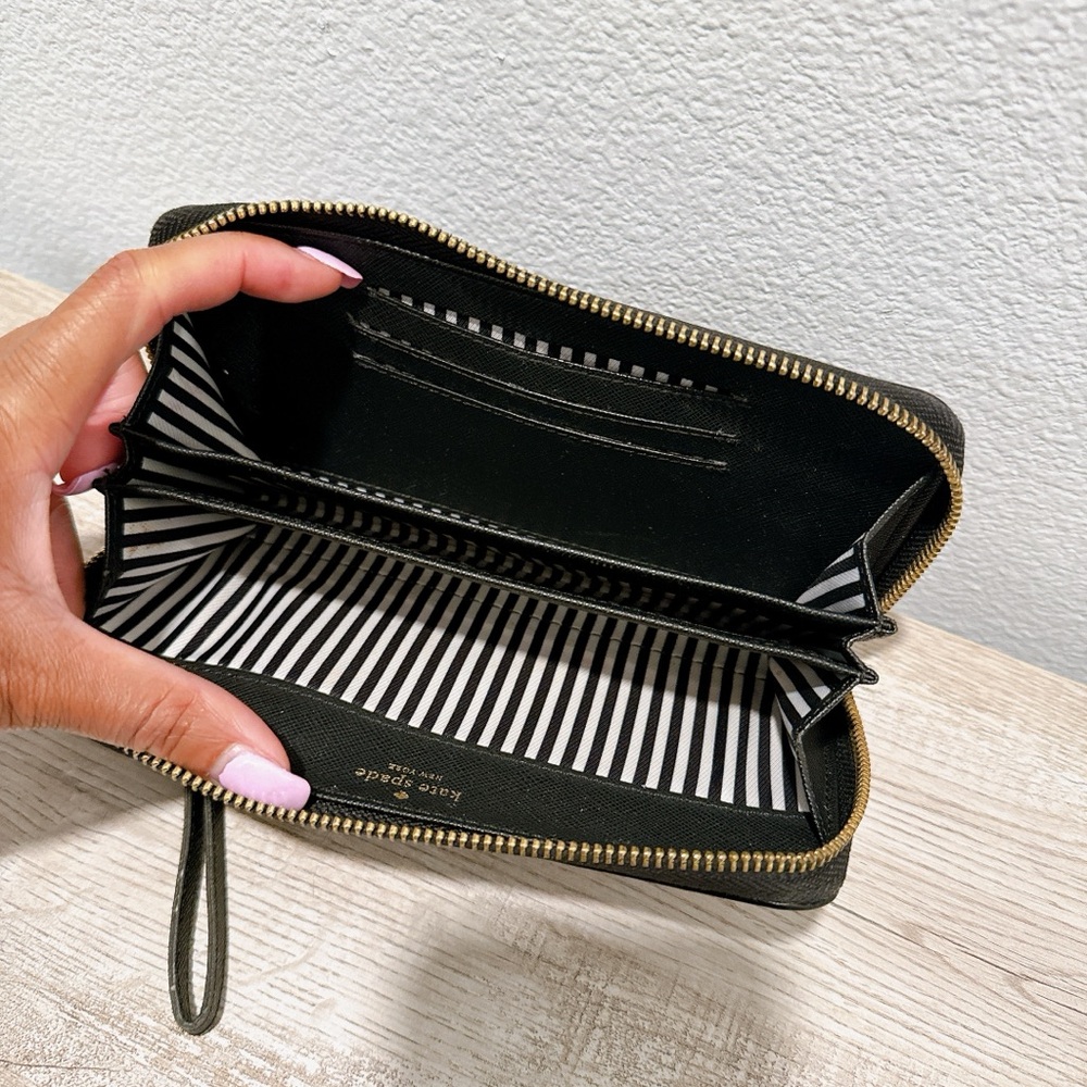 Kate Spade Wristlet/ Cellphone Wallet - black